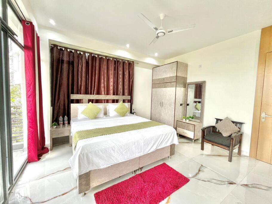 Host Jatin Kasauli Crest 7O1827O7O3 아파트 외부 사진